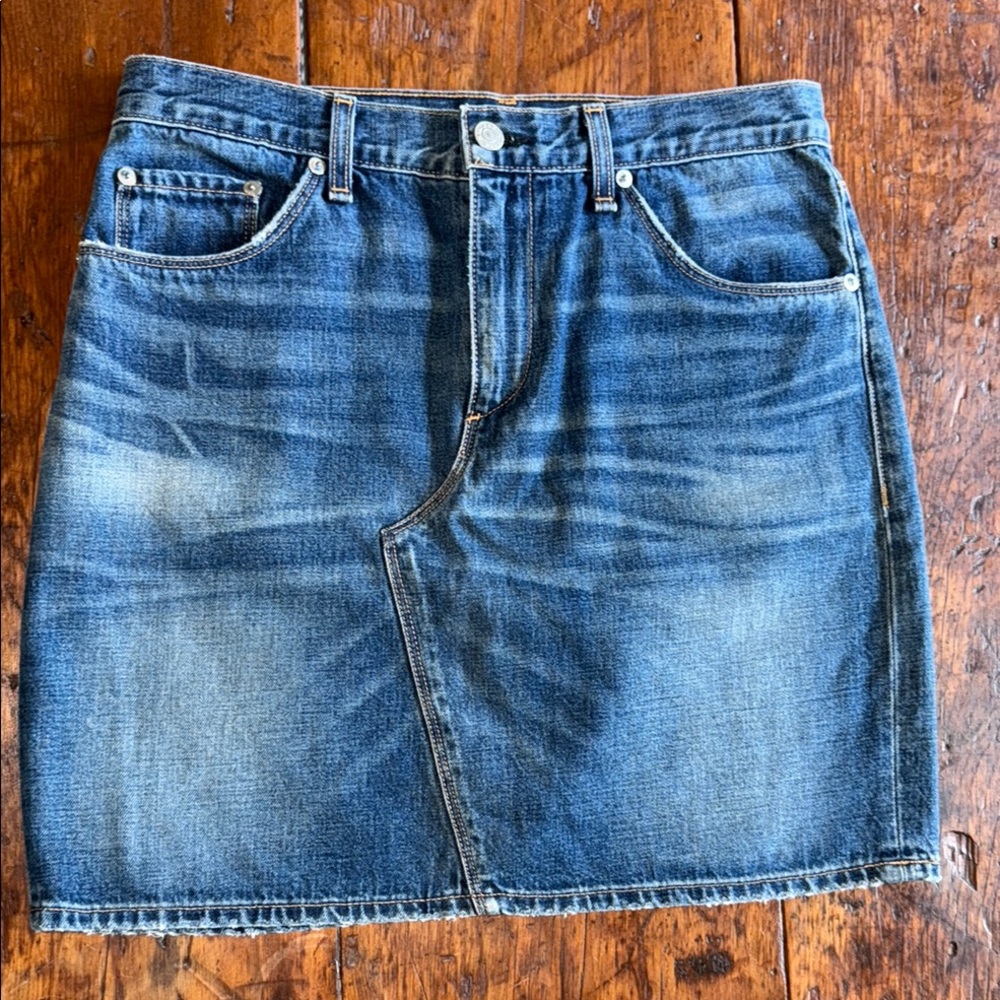 Rag & Bone denim skirt size 29